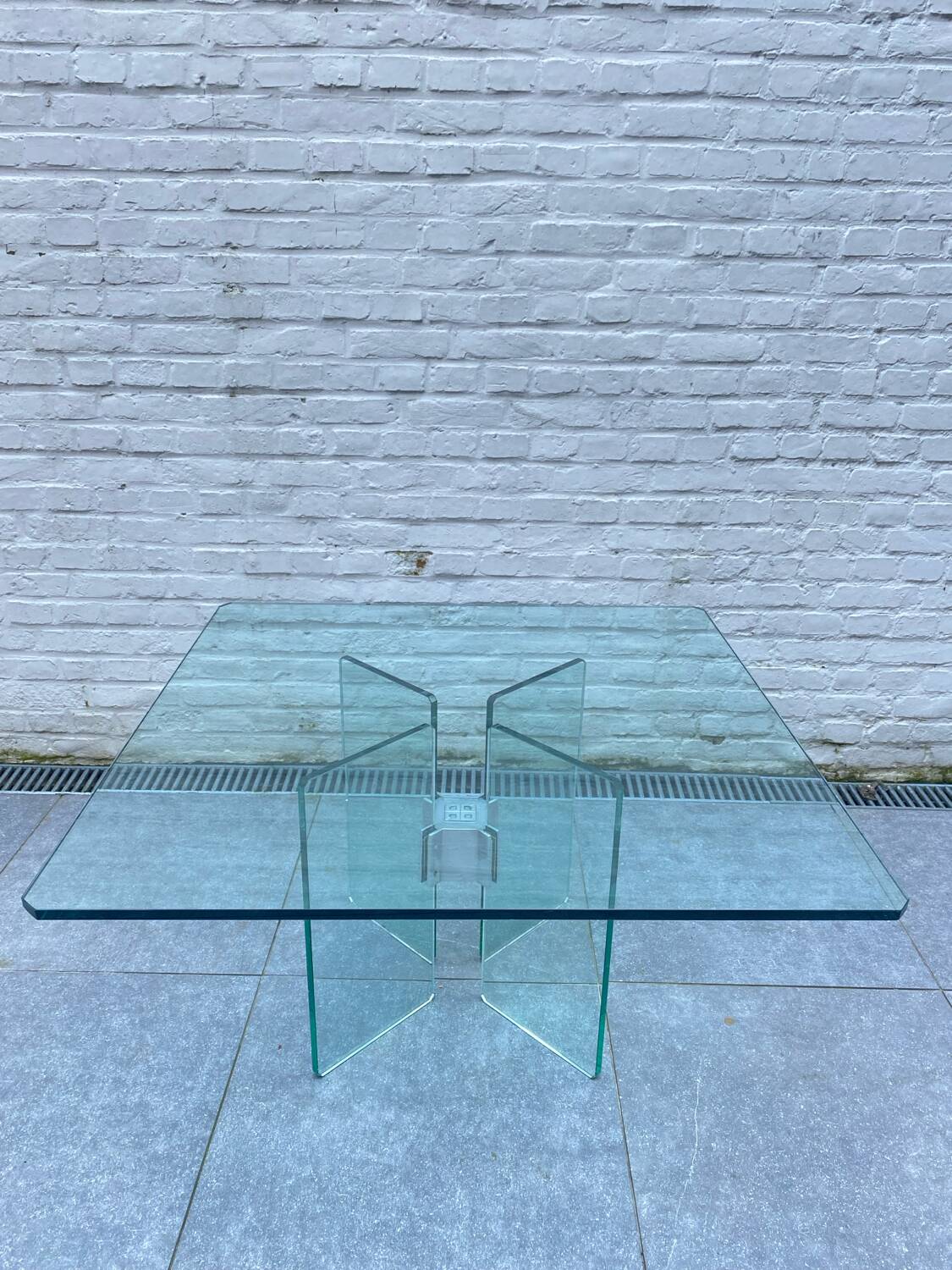 Square glass coffee table by Peter Gyzchy 1970