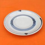 4 coffee cups / saucers glazed ceramic