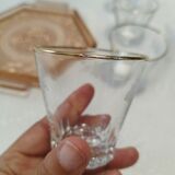 6 Verres ancien liqueur et 1 plat support offert