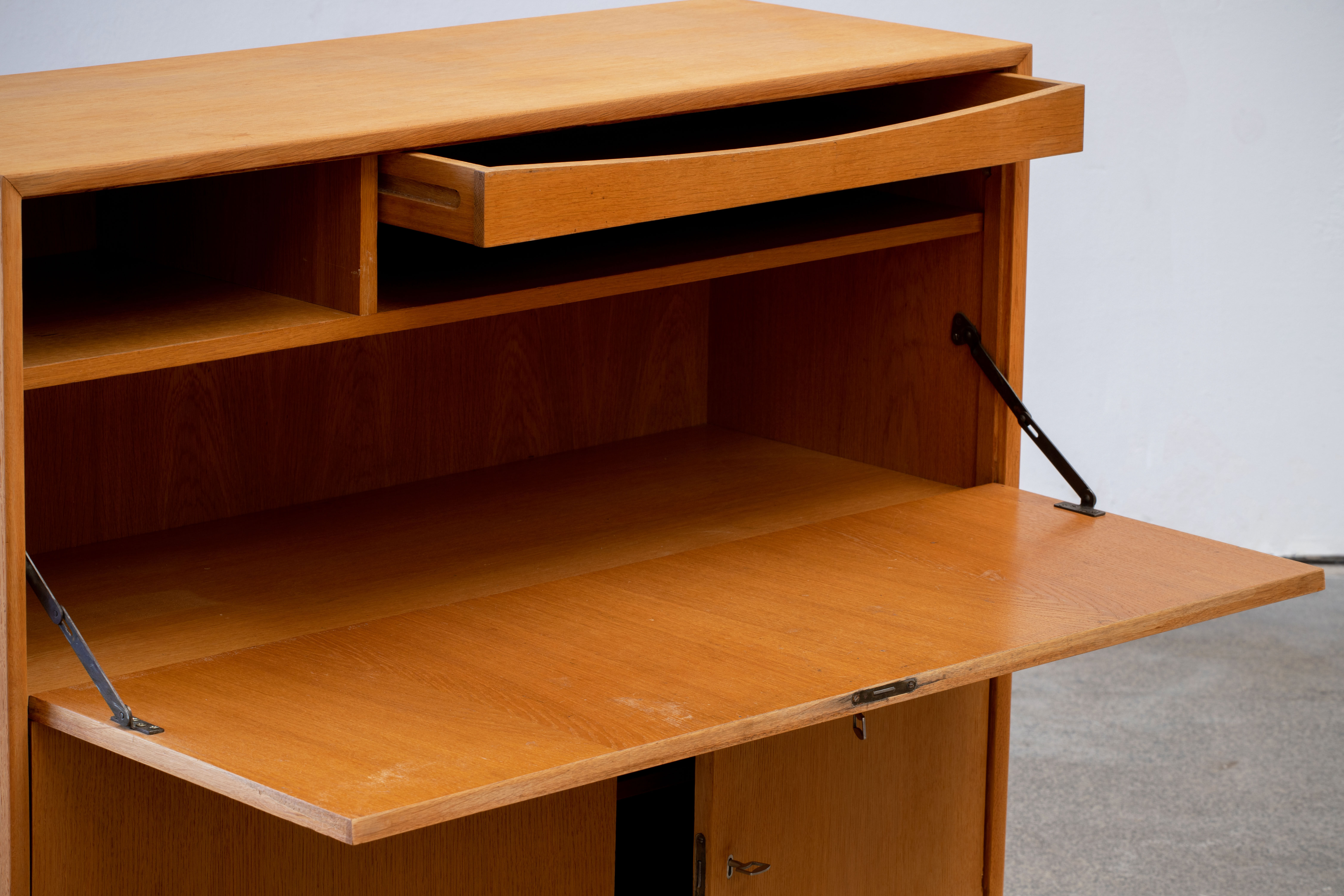 Scandinavian buffet secretary 1960