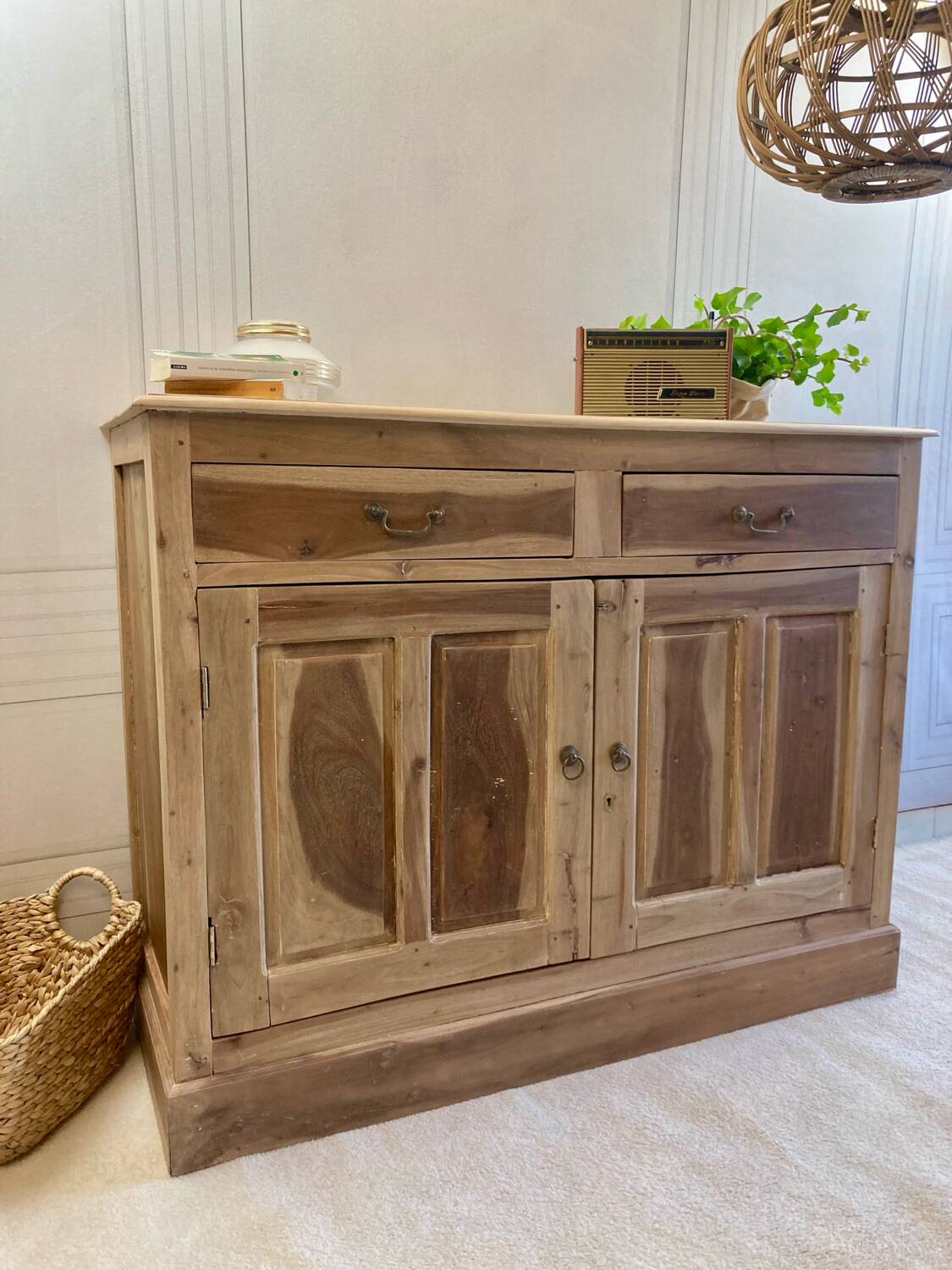 Buffet de campagne vintage