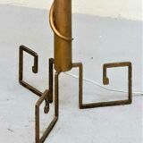 Floor lamp in hammered brass and gilded metal with reptilian decoration - Vintage from the 4s to