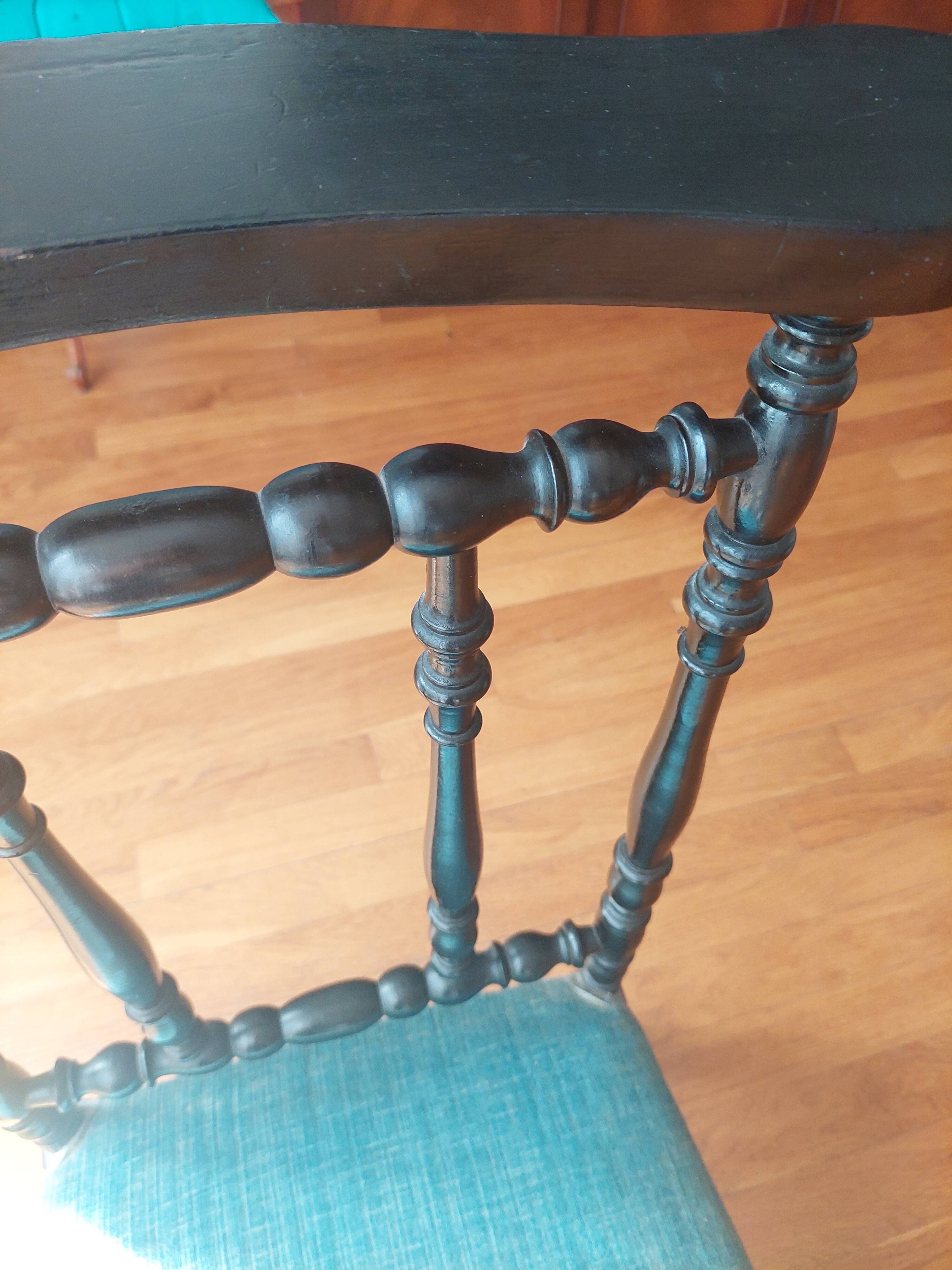 Antique prie-dieu chair in twisted black wood and blue velvet seat