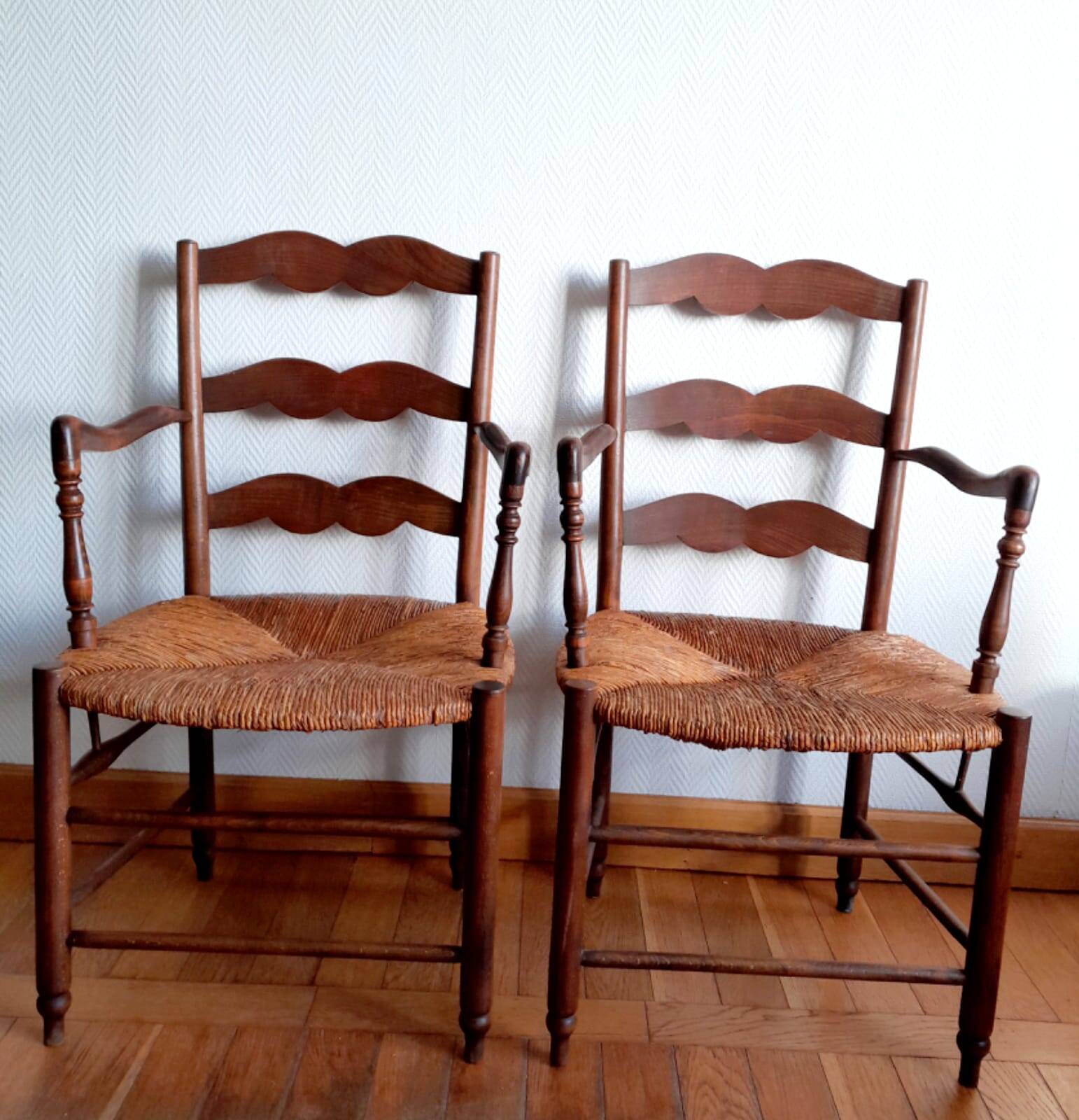 Paire de fauteuils de nourrice, style provençal 19ème siècle