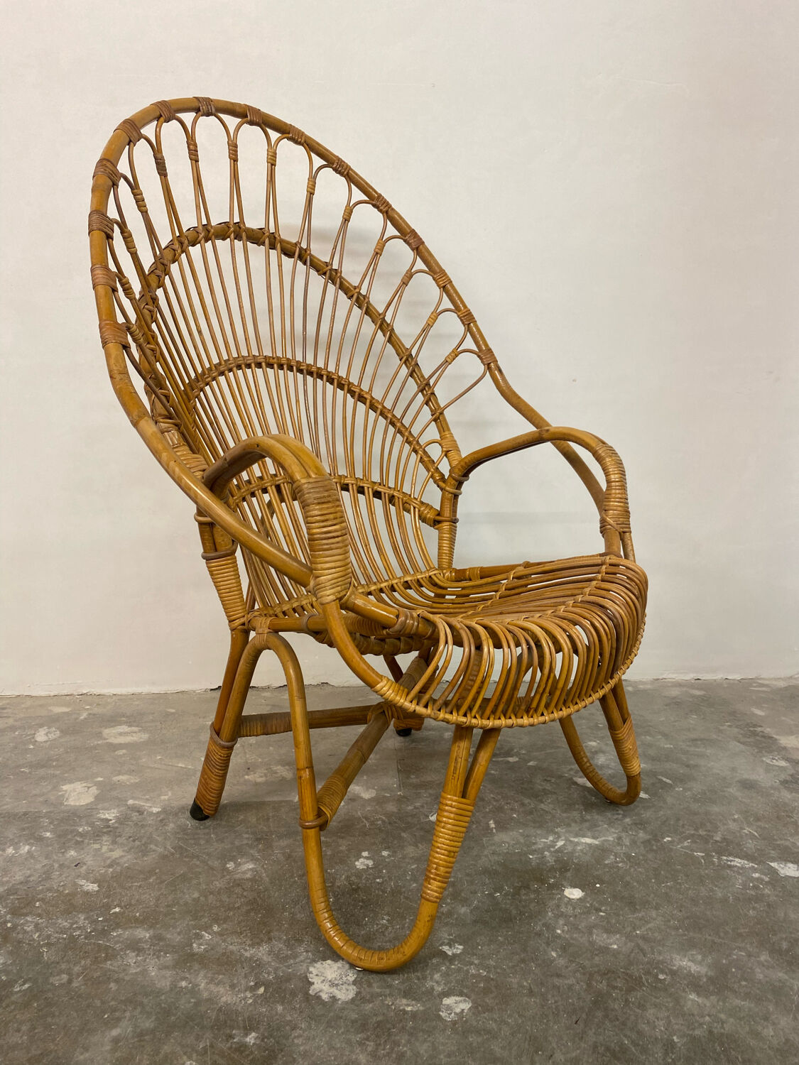 Fauteuil en rotin et bambou du milieu du siècle, années 1950