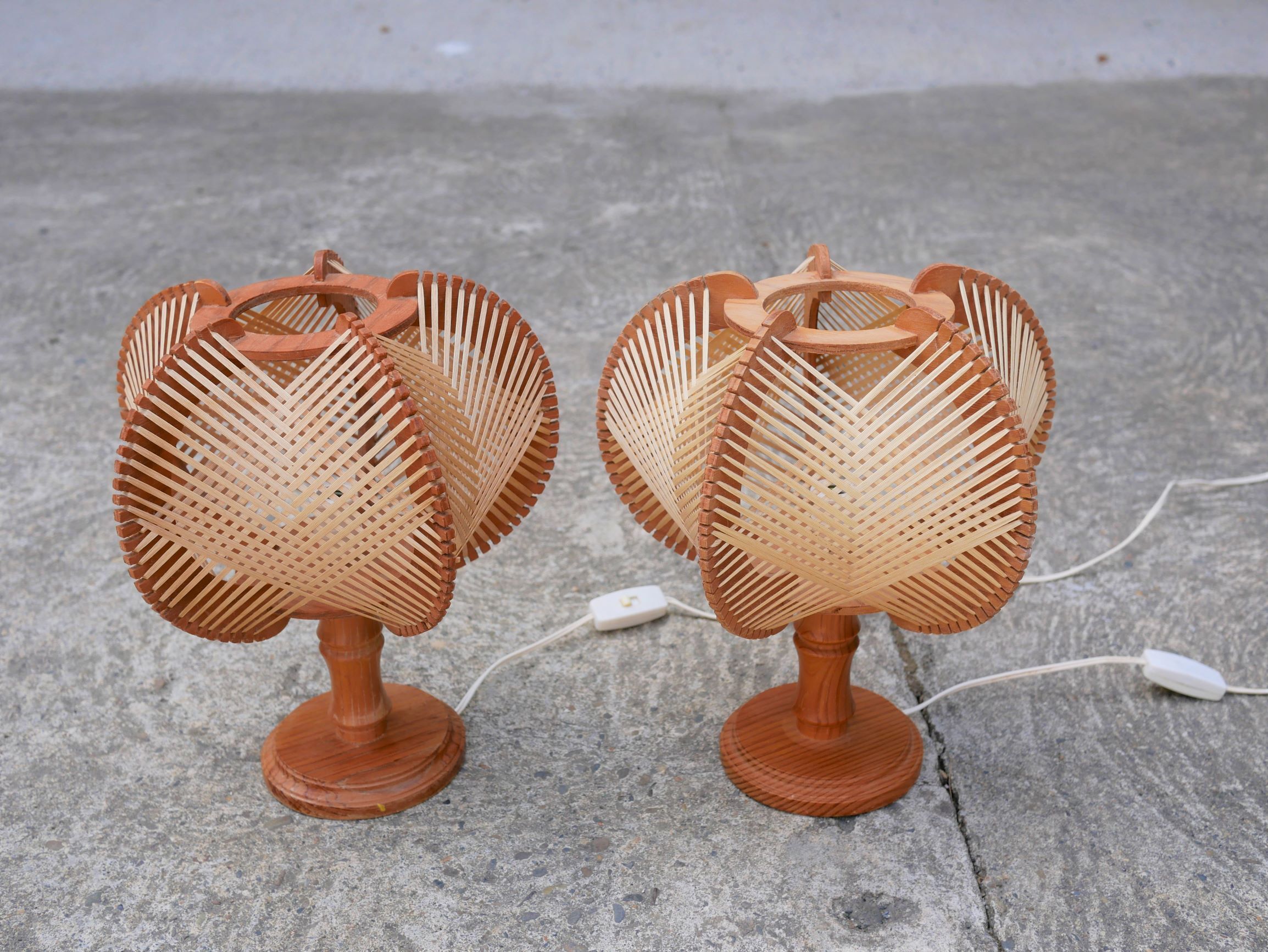 Pair of Scandinavian vintage wood and wire bedside lamps