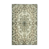 Hand-Knotted Vintage Oriental 1980s 170 cm x 267 cm Grey Rug