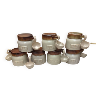 Series of 7 stoneware pots