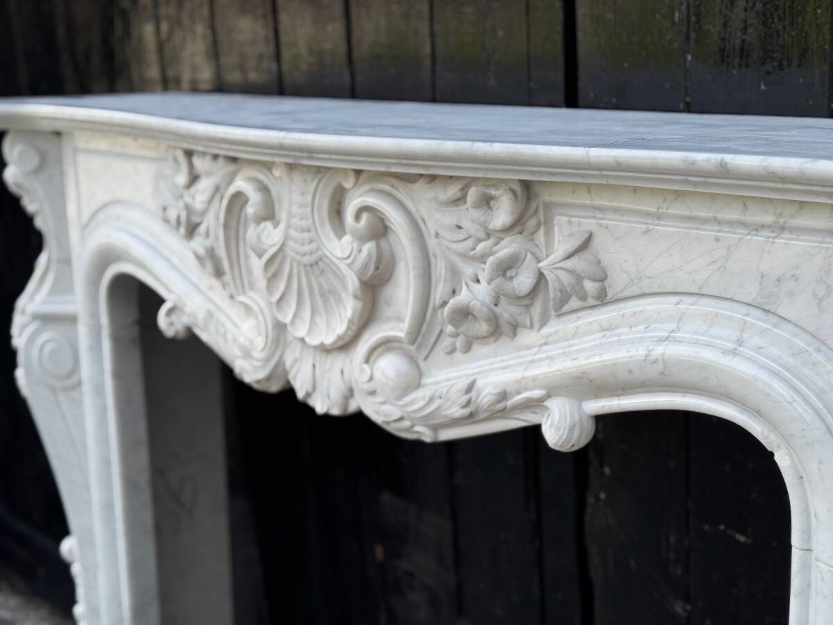 Louis XV Style Fireplace in Carrara Marble, Circa 1980