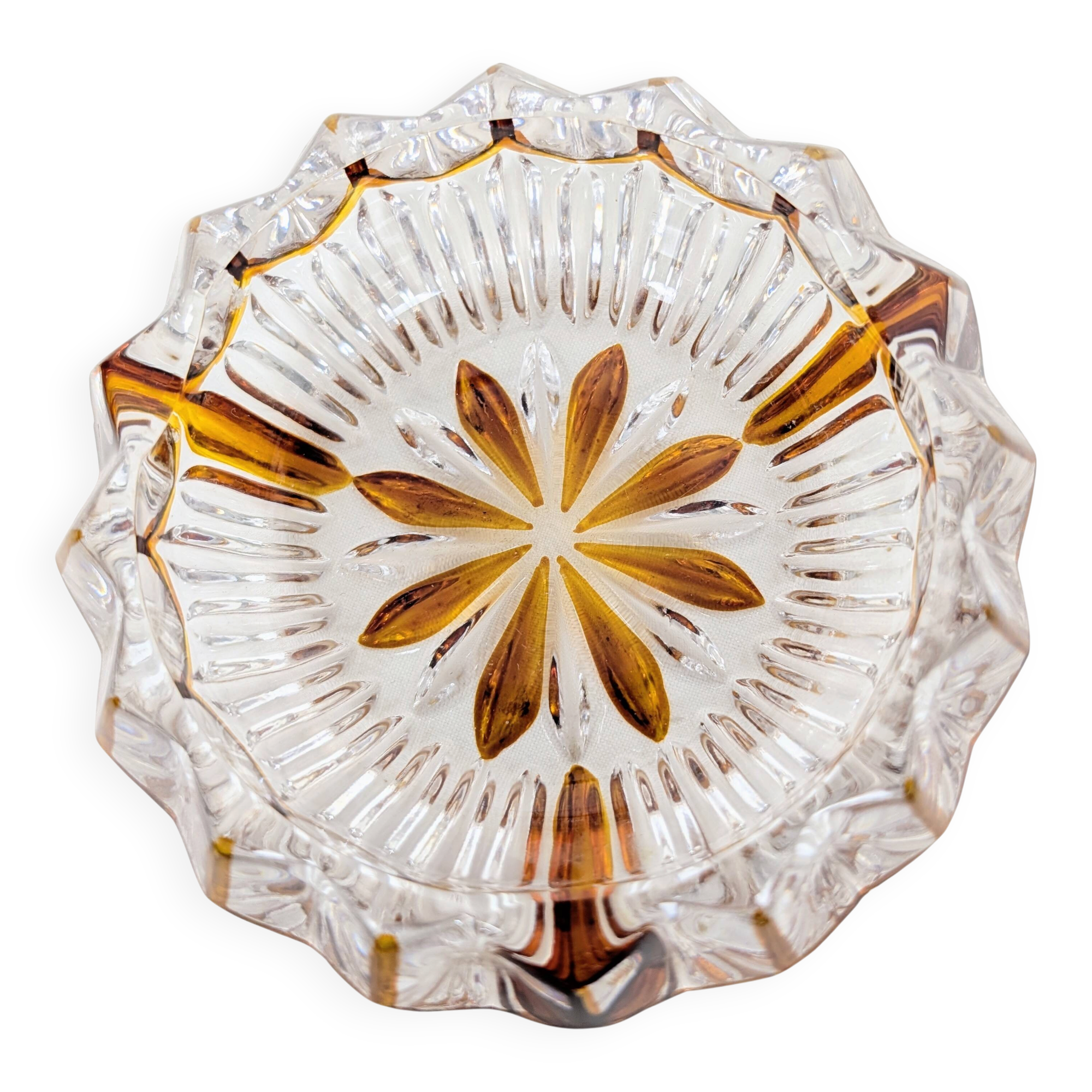 Cut glass ashtray with amber pattern