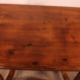 Small Writing Table / Side Table in Walnut - 17th Century
