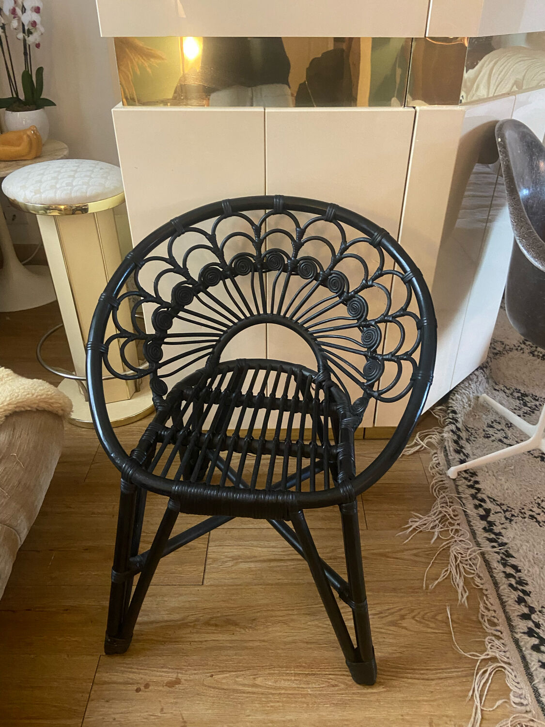 Rattan armchair peacock
