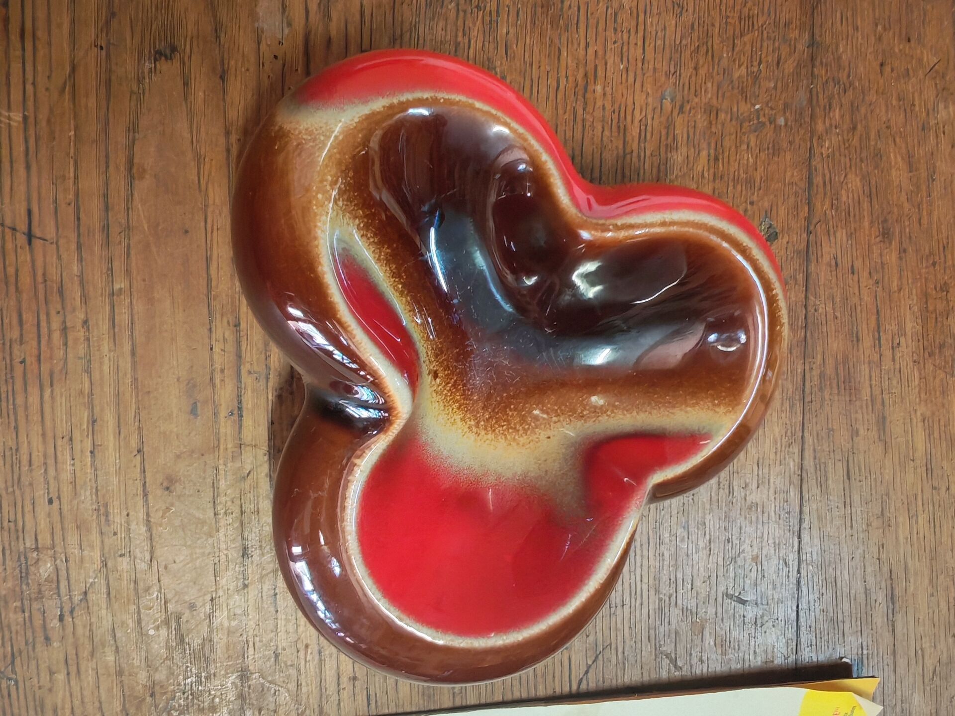 Cendrier vide poche en céramique midcentury