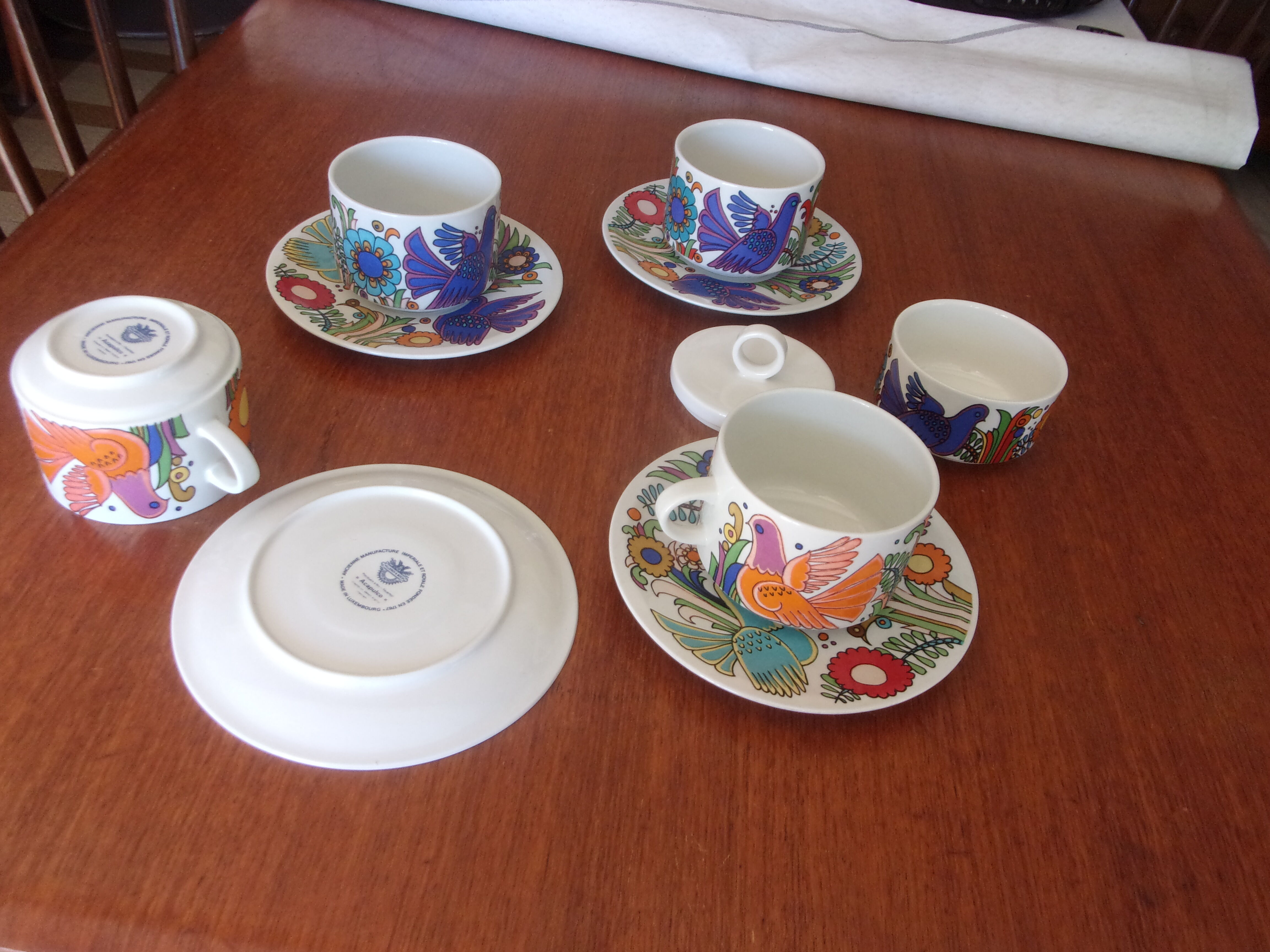 Accapulco coffee service