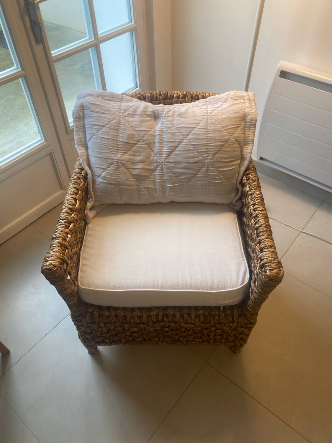 Rattan armchair + 2 cushions