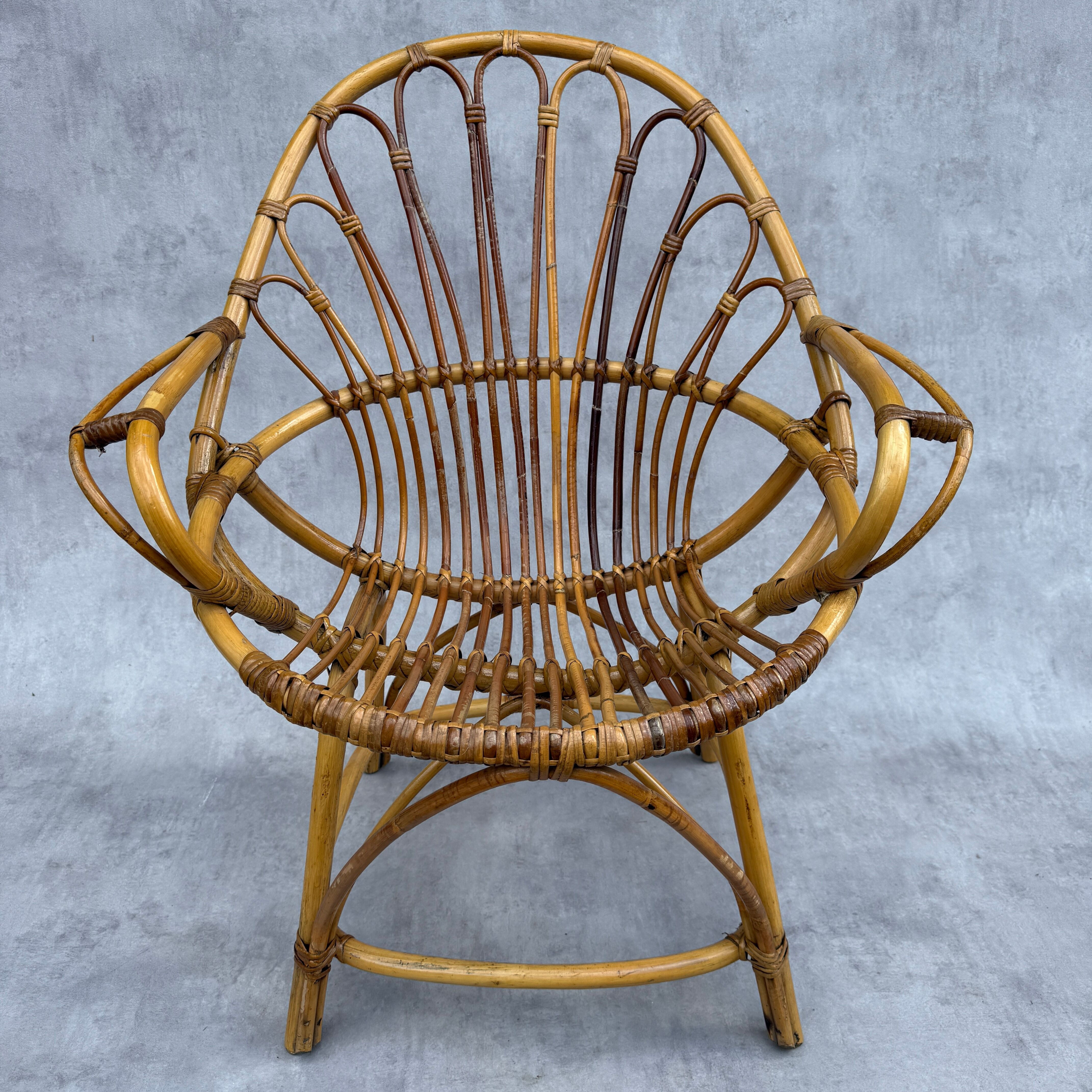 Fauteuil en rotin des années 60 France