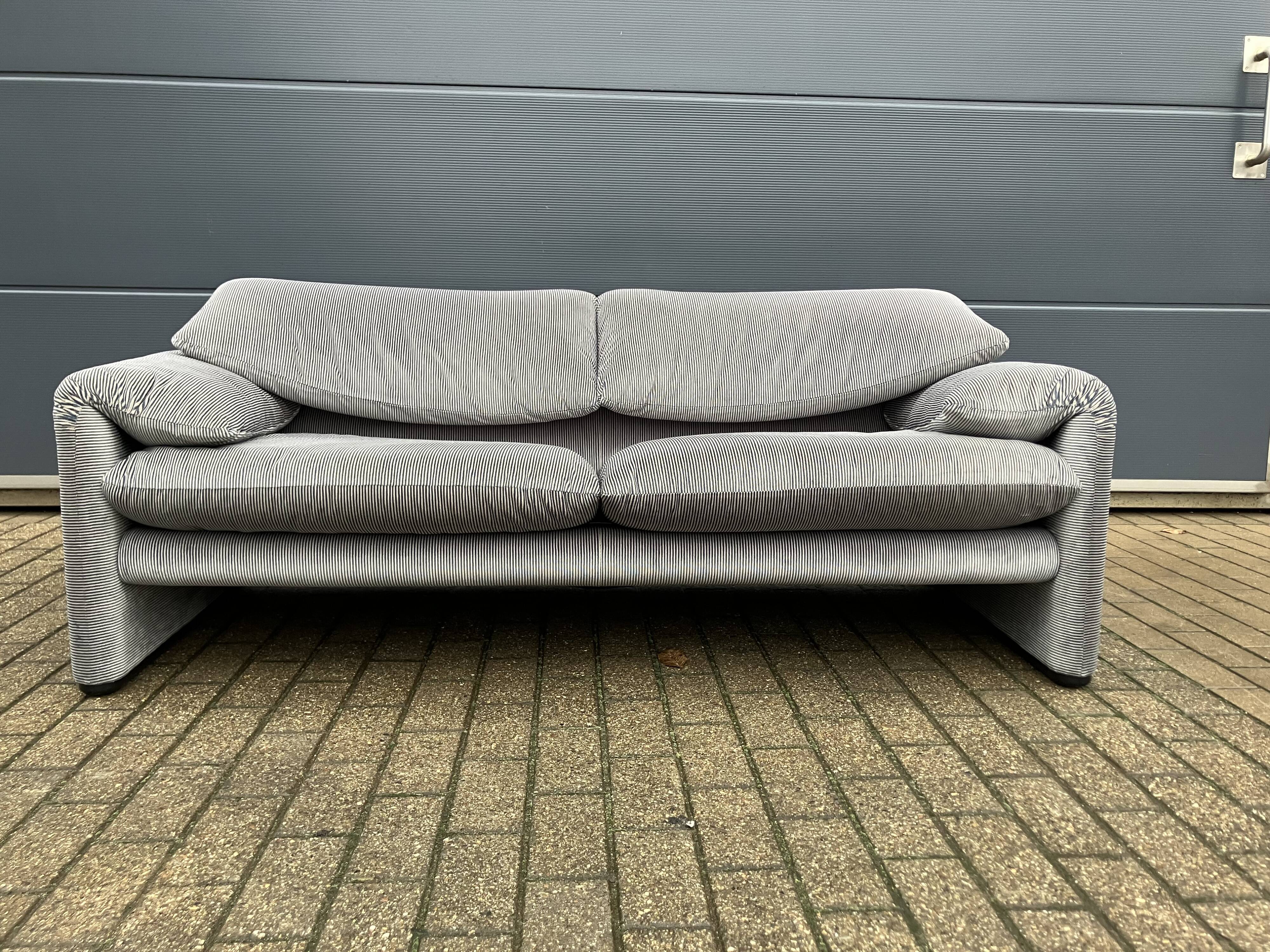 Originele Cassina Maralunga 2,5zit (190 cm) in NIEUWSTAAT!!