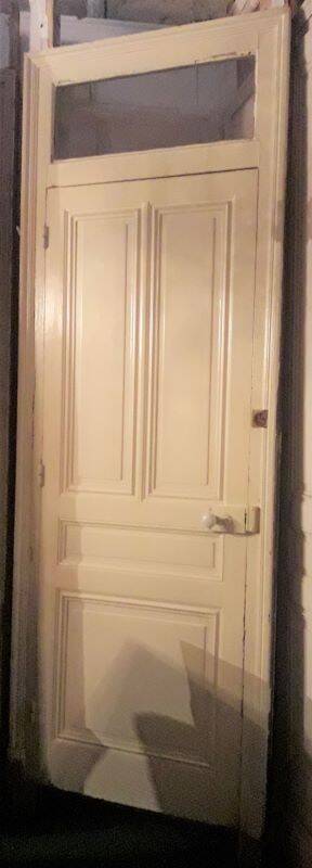 Haussmannian door 83x220.5cm with an old glazed transom frame.