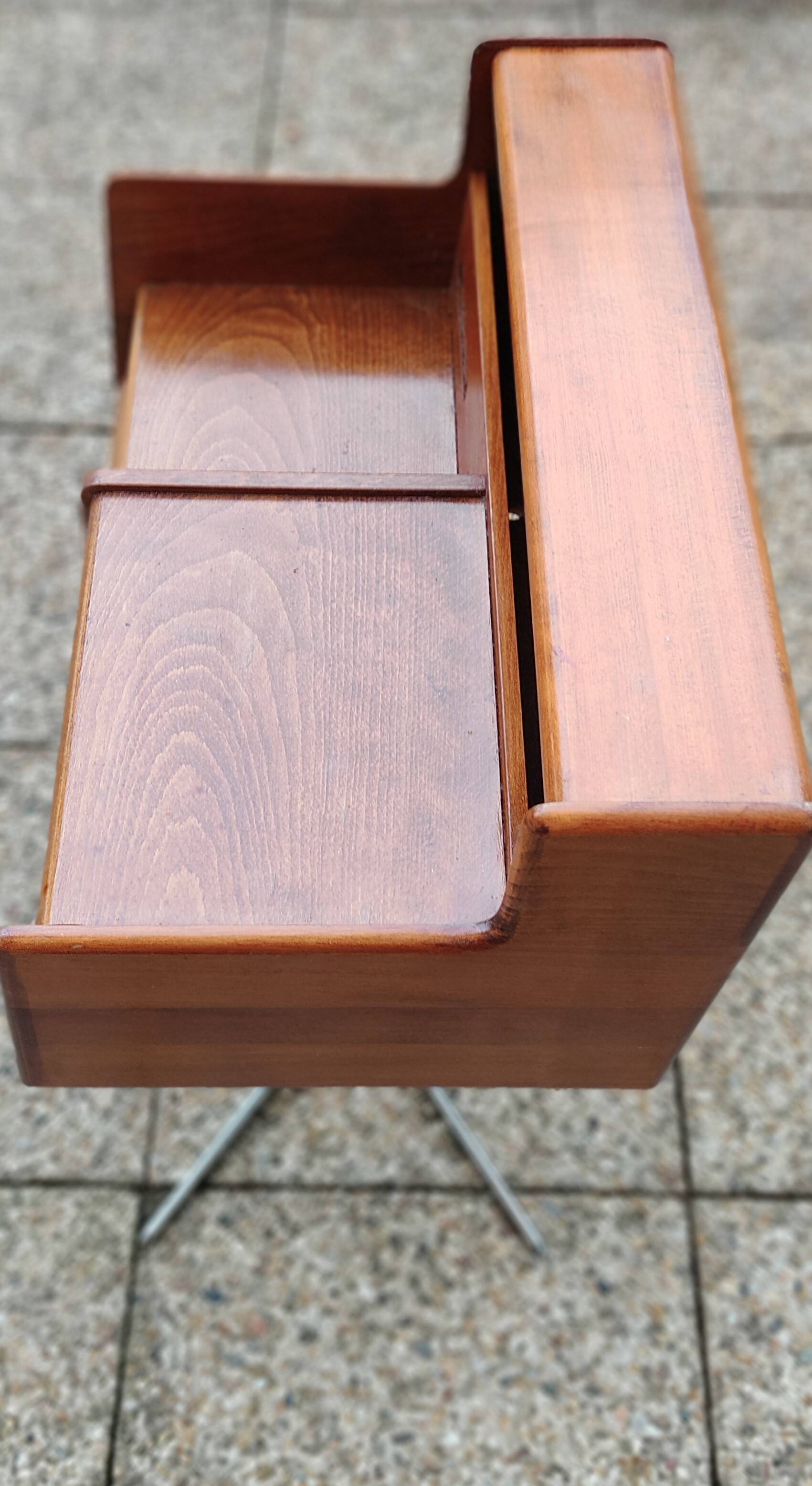 Console, bureau en hêtre et piètement en acier chromé, Italie 1950-1960