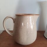 Milk pot