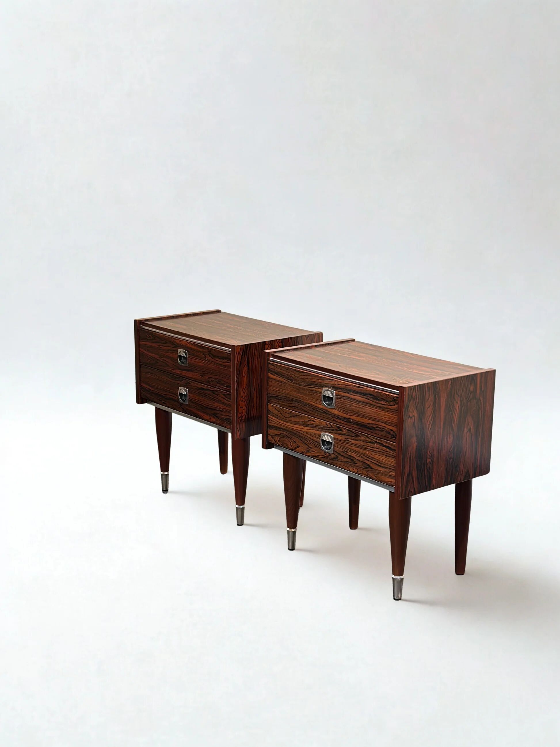 Set rosewood nightstands