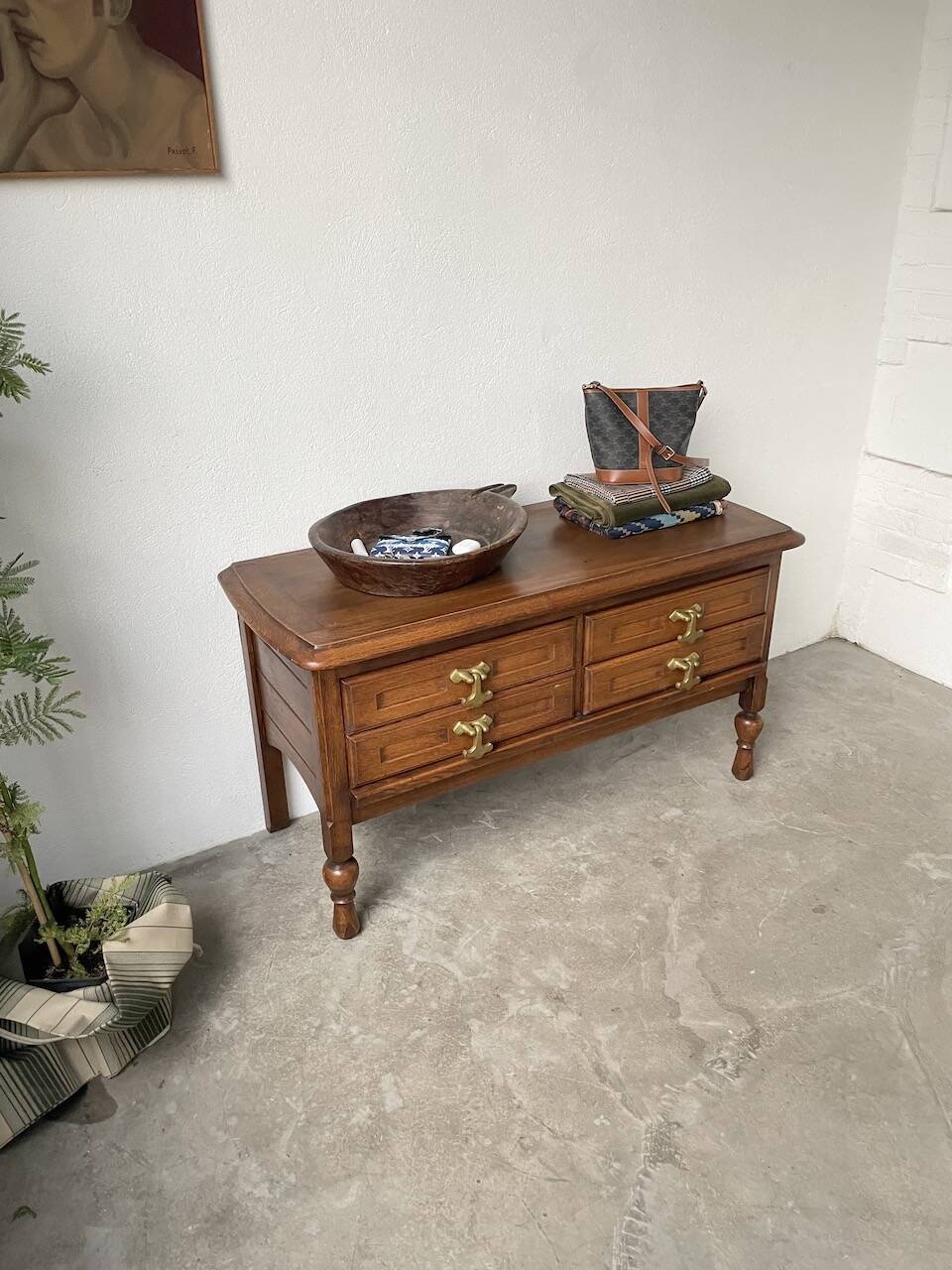 Guillerme and Chambron oak chest of drawers