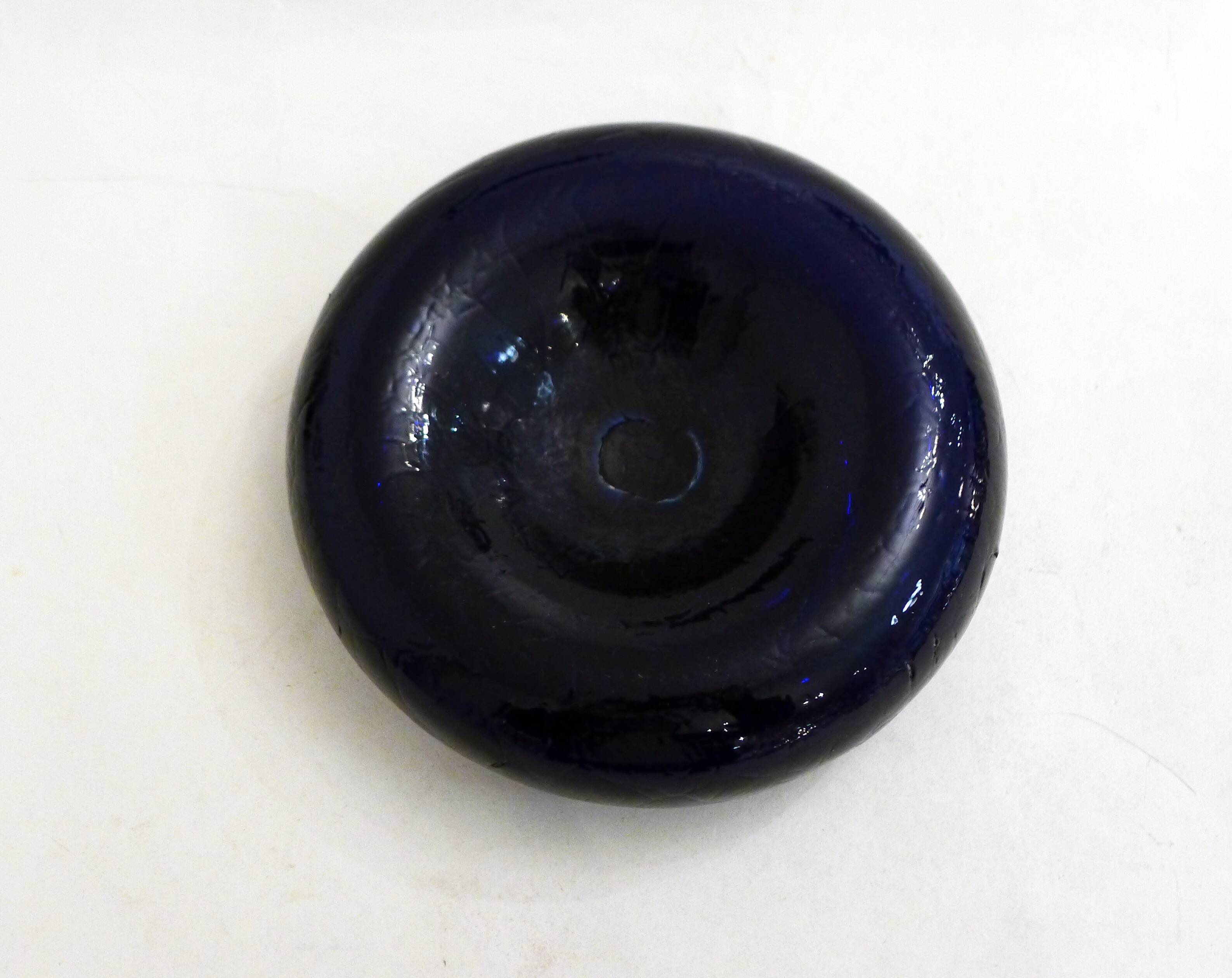 Cobalt blue "tyre" catchall in glass