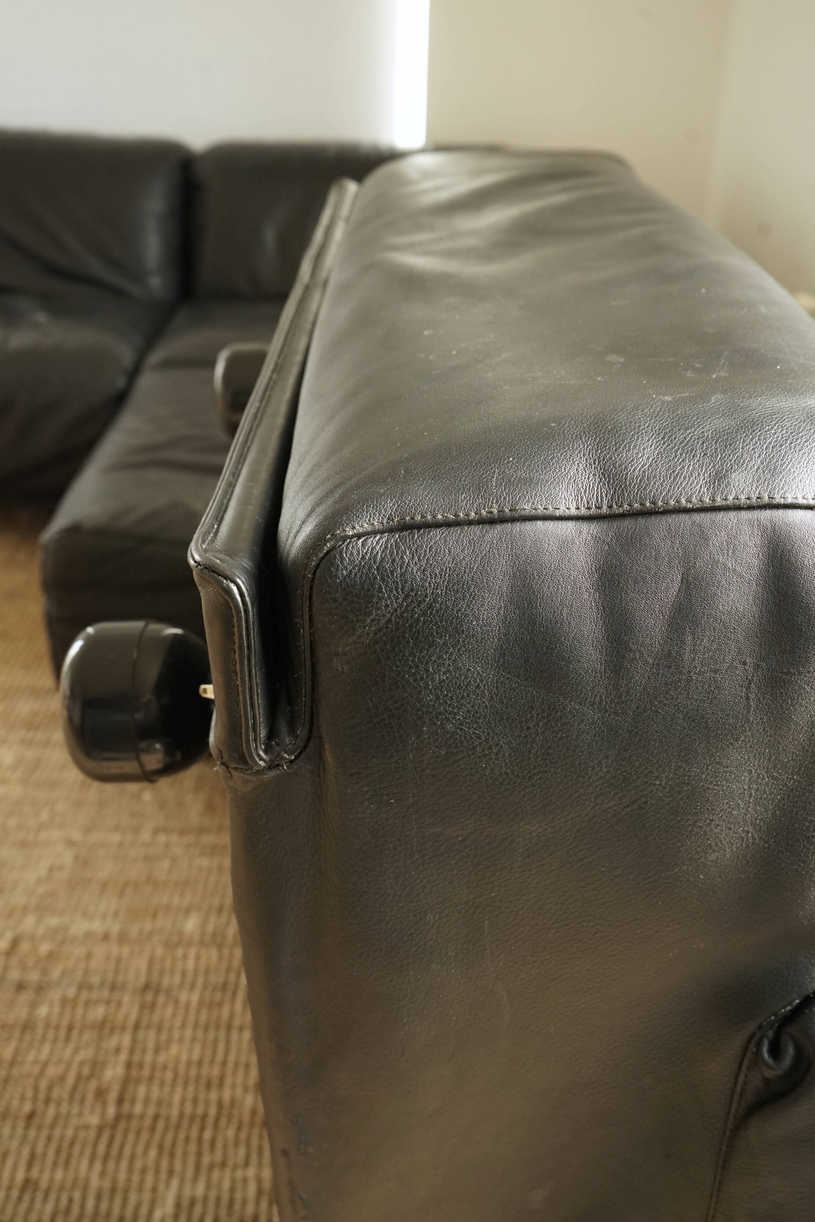 Canapé Modulable Fiandra en Cuir par Vico Magistretti pour Cassina. Italie années 1970