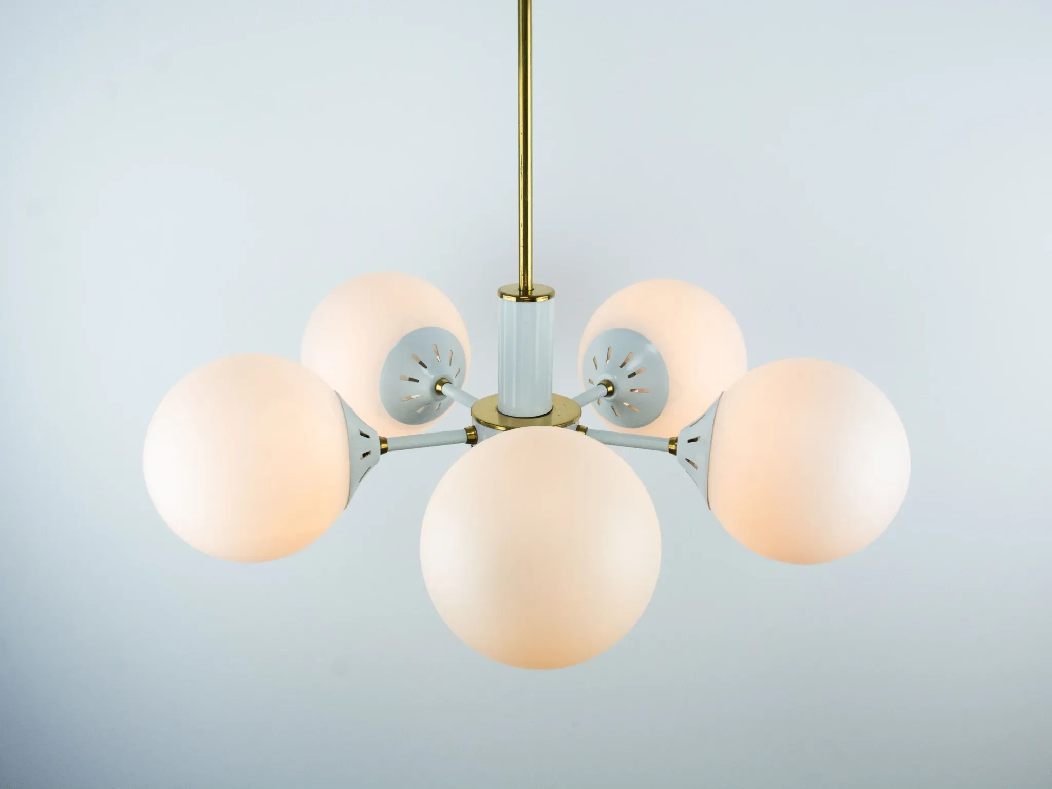 Vintage White 1970s Sputnik Chandelier – Mid-Century Modern Ceiling Light