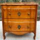 Commode de style mix Louis XV Louis Philippe noyer massif queue d'aronde