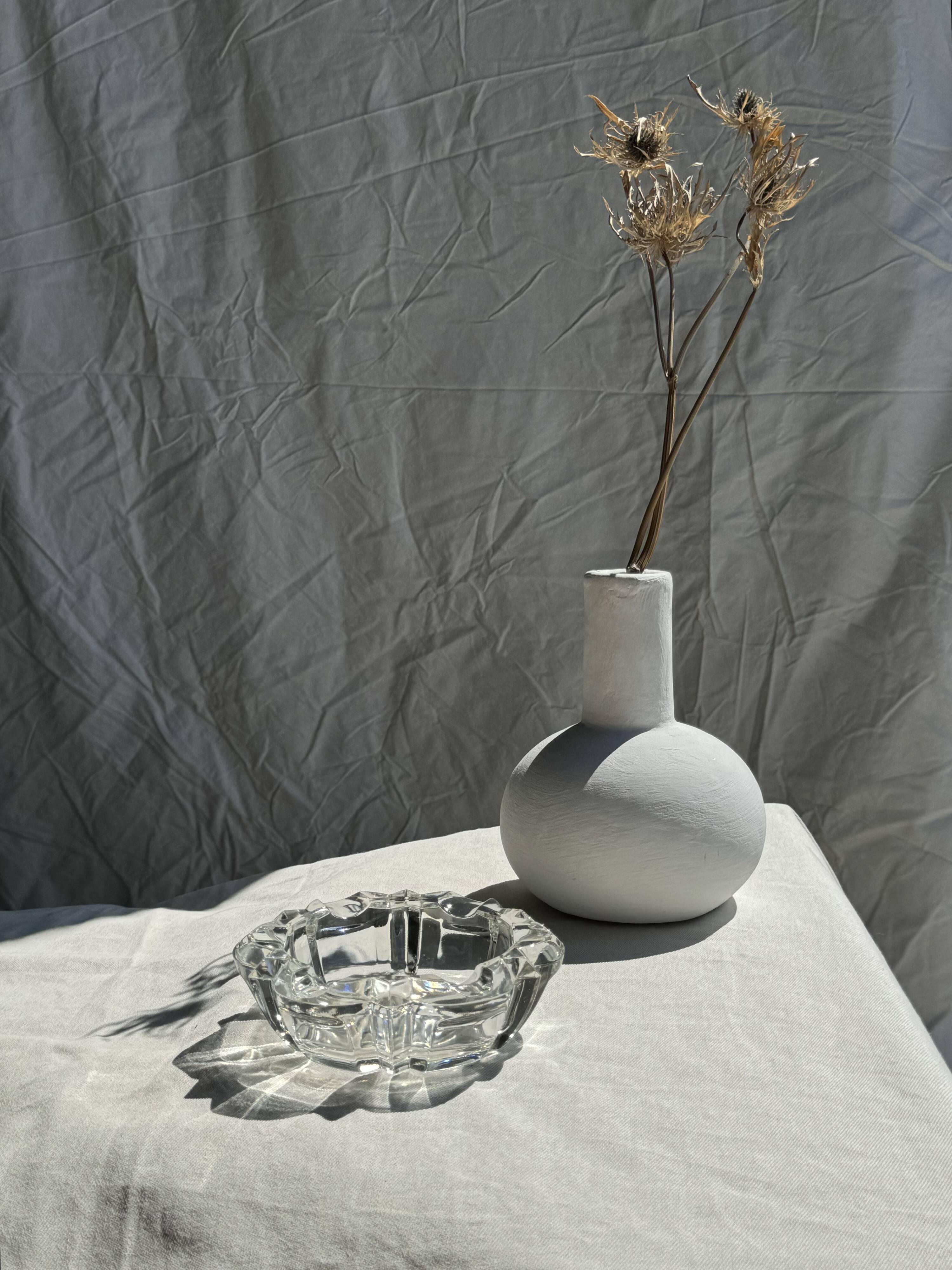 Classic geometric style glass ashtray