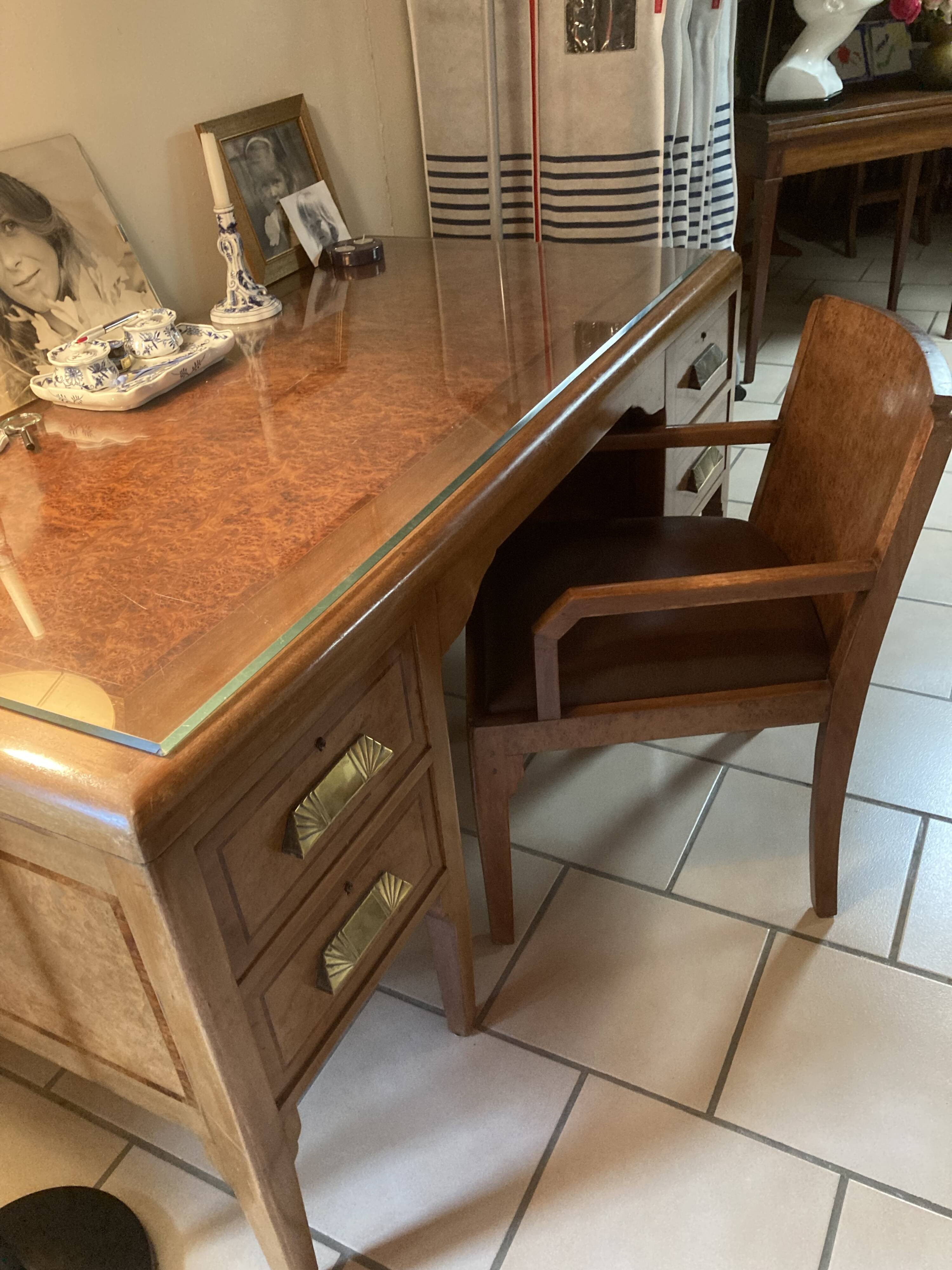beau bureau art déco et son fauteuil