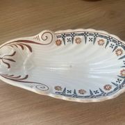 St Amand iron earth dishes
