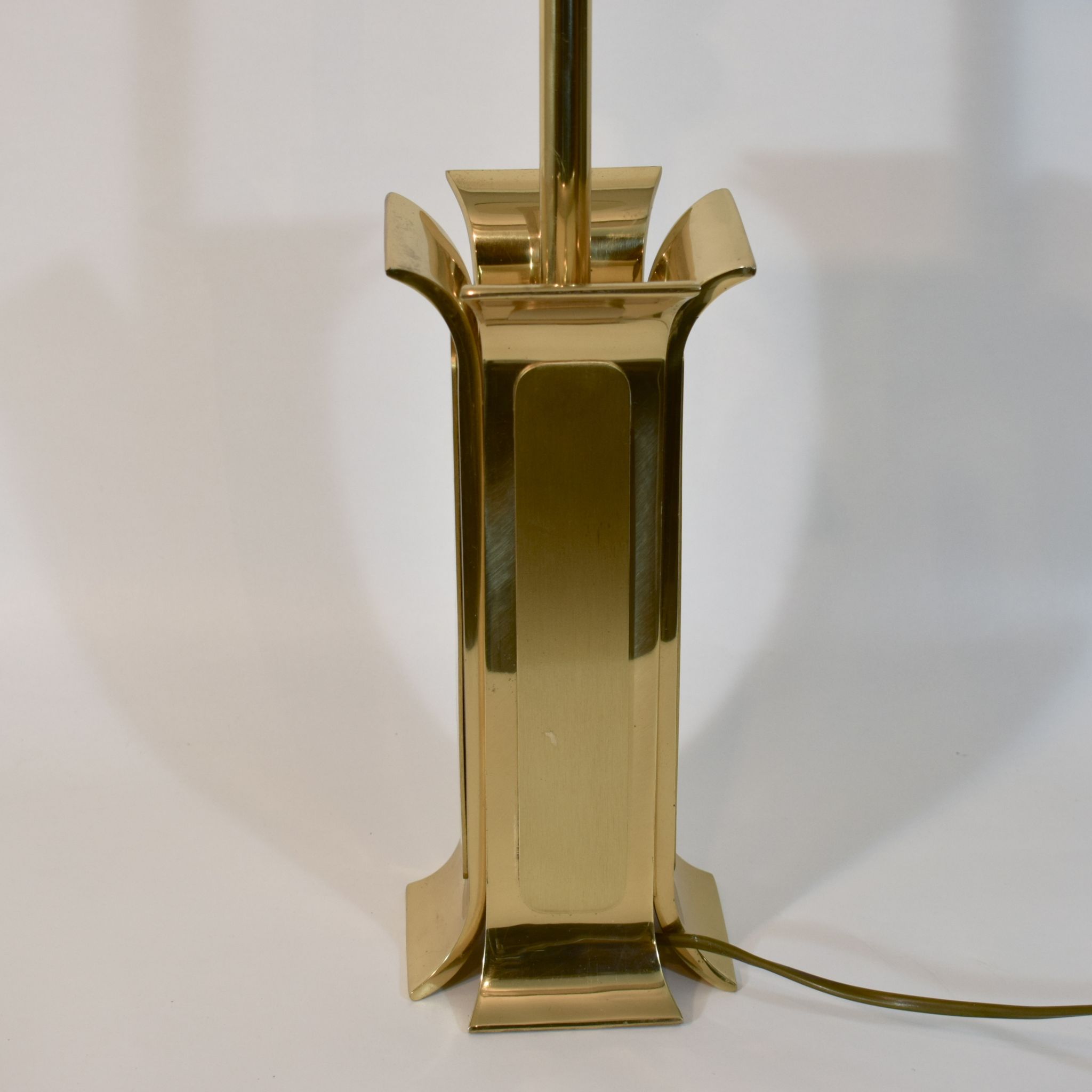 Lampe vintage en laiton massif design 1970 - 80