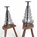 Paire de candélabres en fer forgé à la main, Espagne, vers les années 1970.