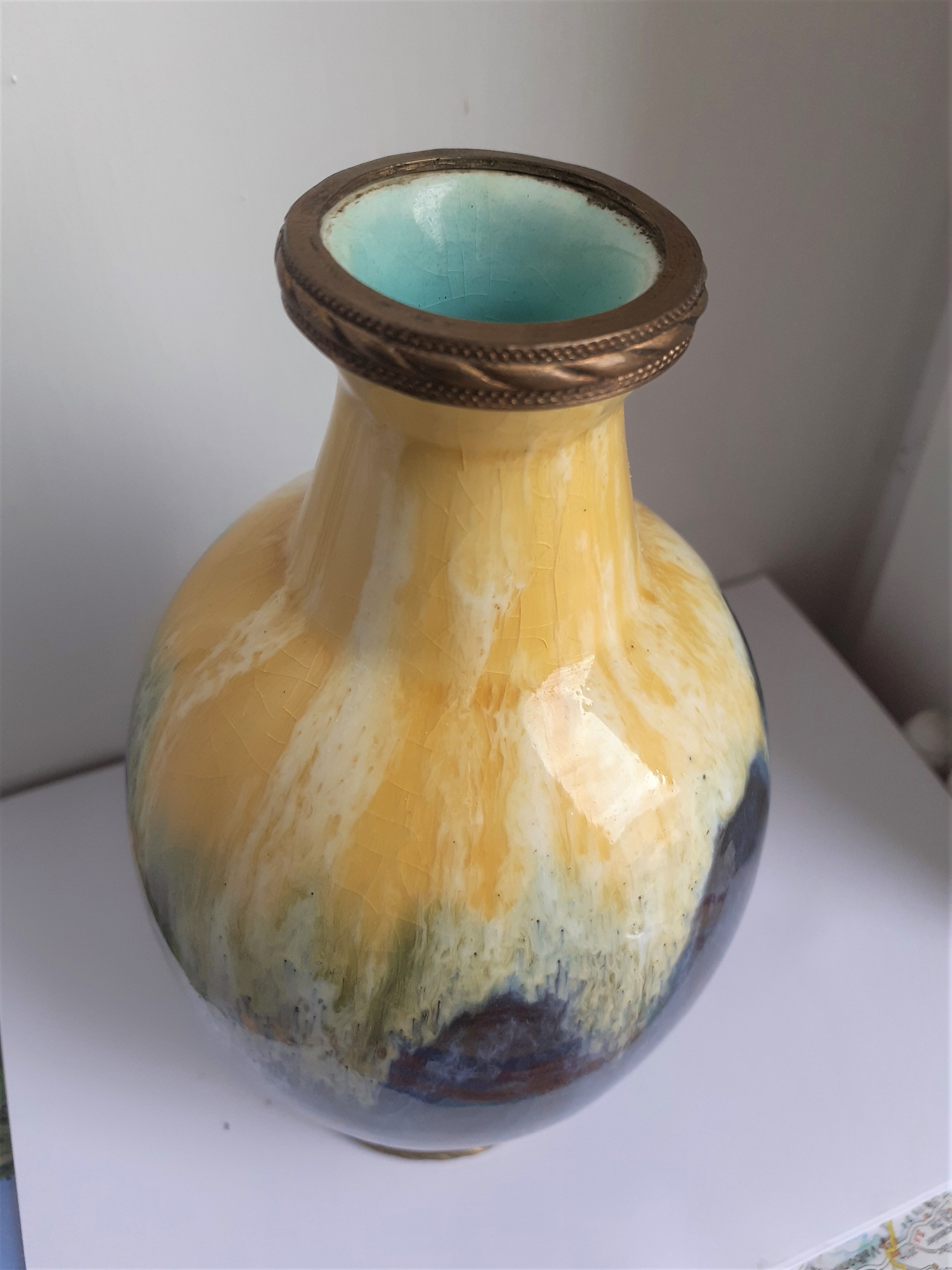 Vase en faïence vernissée Boch La Louvière