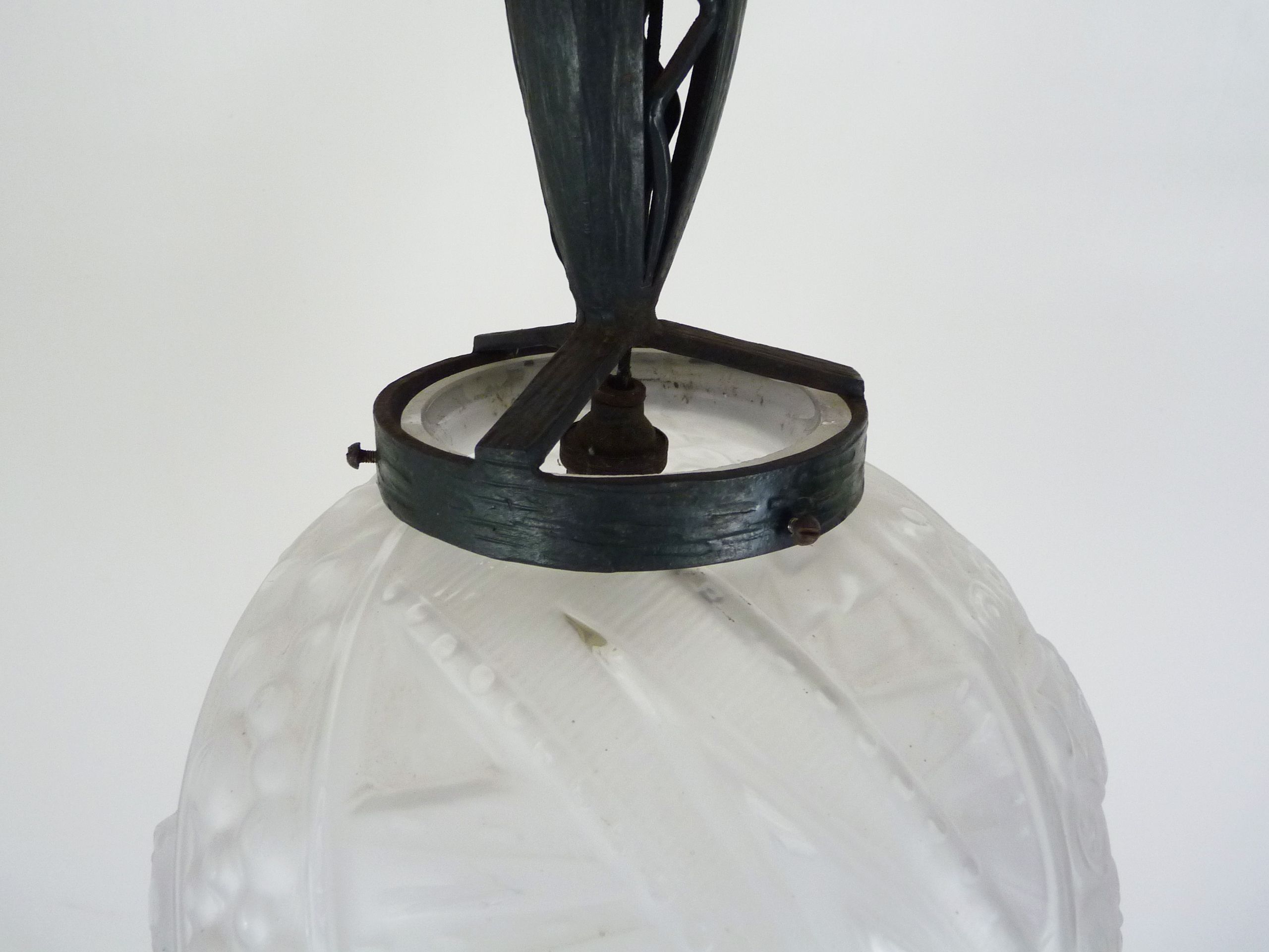 Art Deco hanging lamp in wrought iron Fournet and globe in glass paste