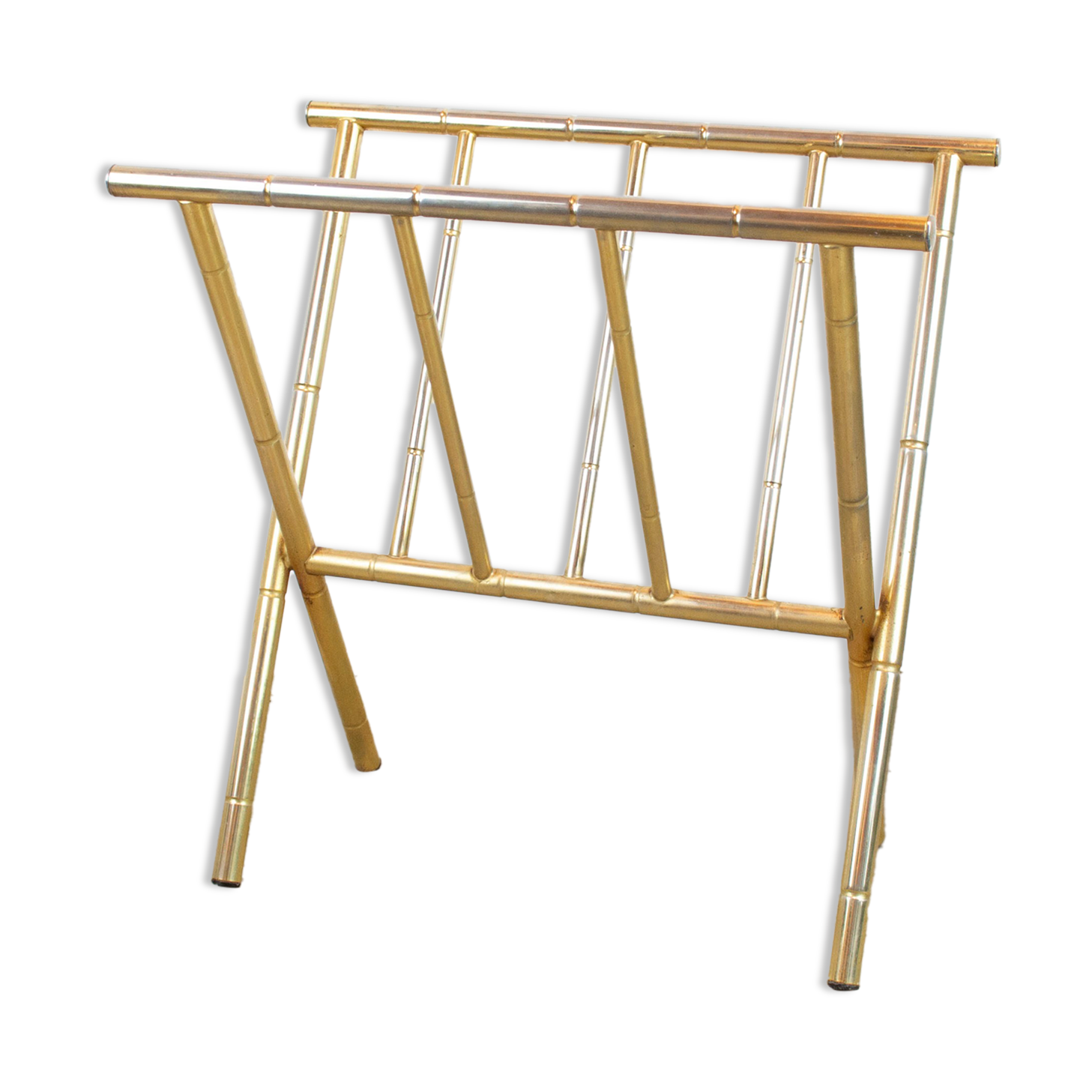 Bamboo gilded metal magazine door