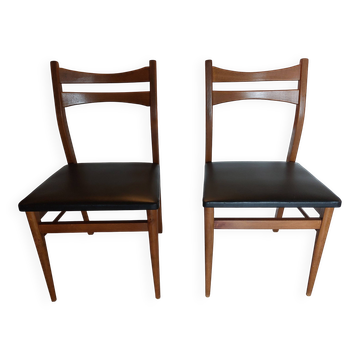 2 chaises scandinaves