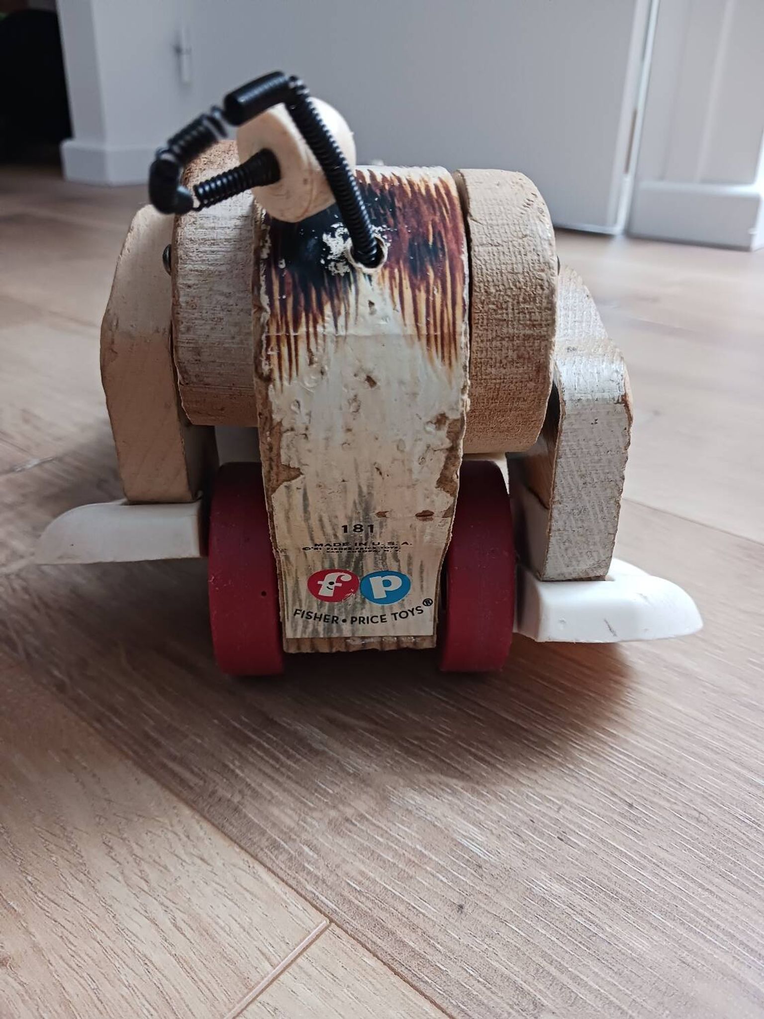 Snoopy wooden pull along dog fisher price