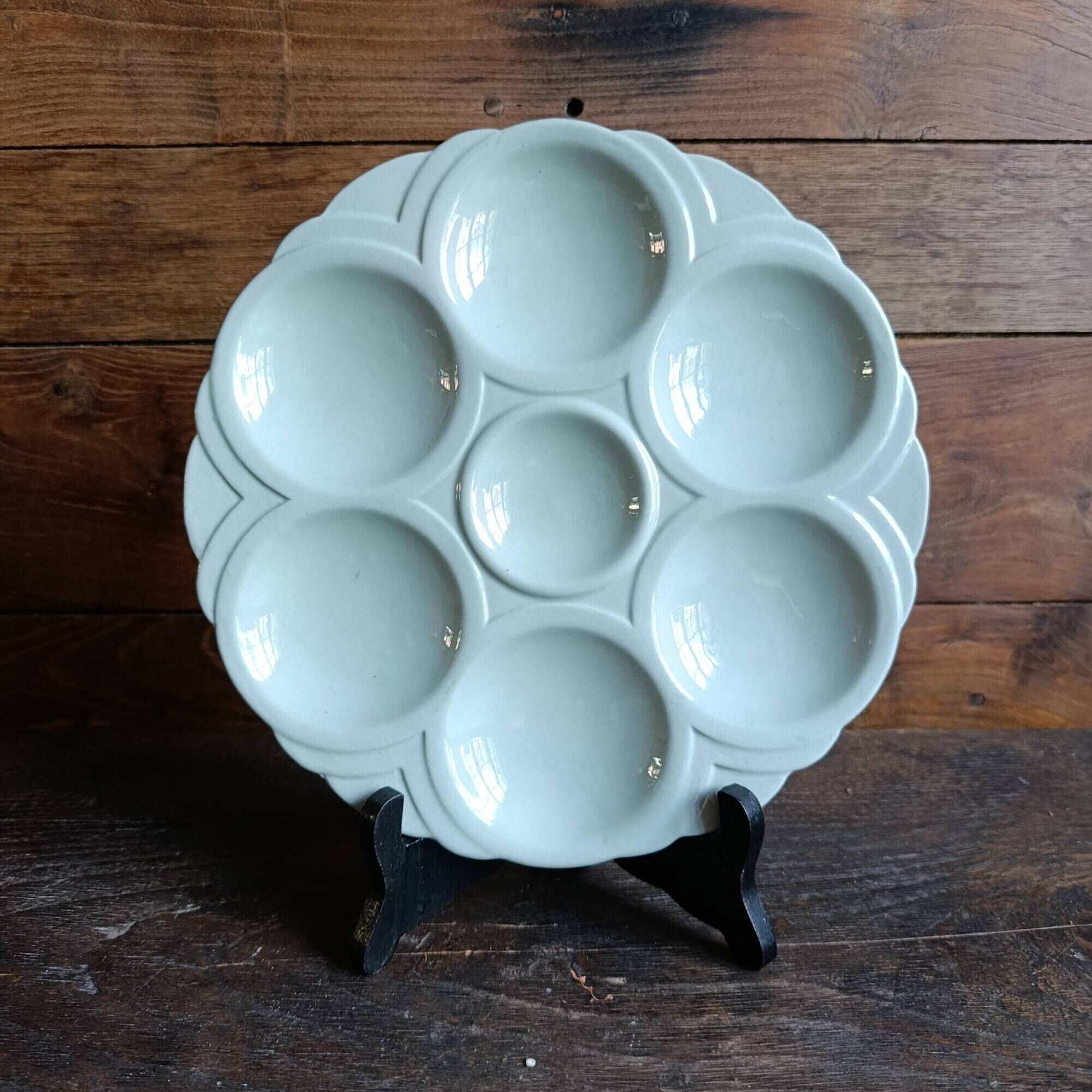 Art Deco French majolica oyster plate from Sarreguemines, aquamarine blue