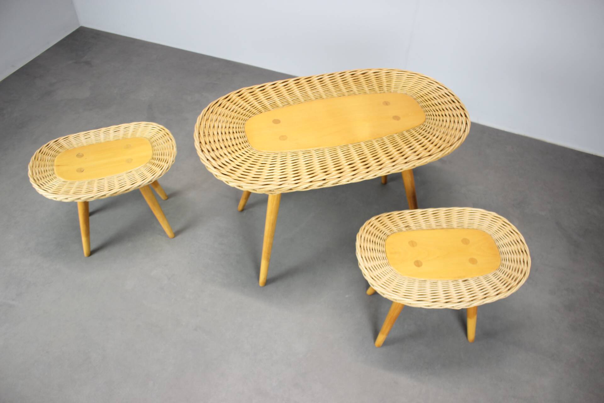 Ensemble de sièges en rotin de style mid-century par uluv, tchécoslovaquie, années 1960.