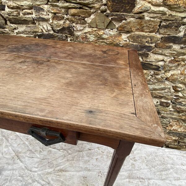 Petite table , bureau d'appoint  en bois massif  1 tiroir