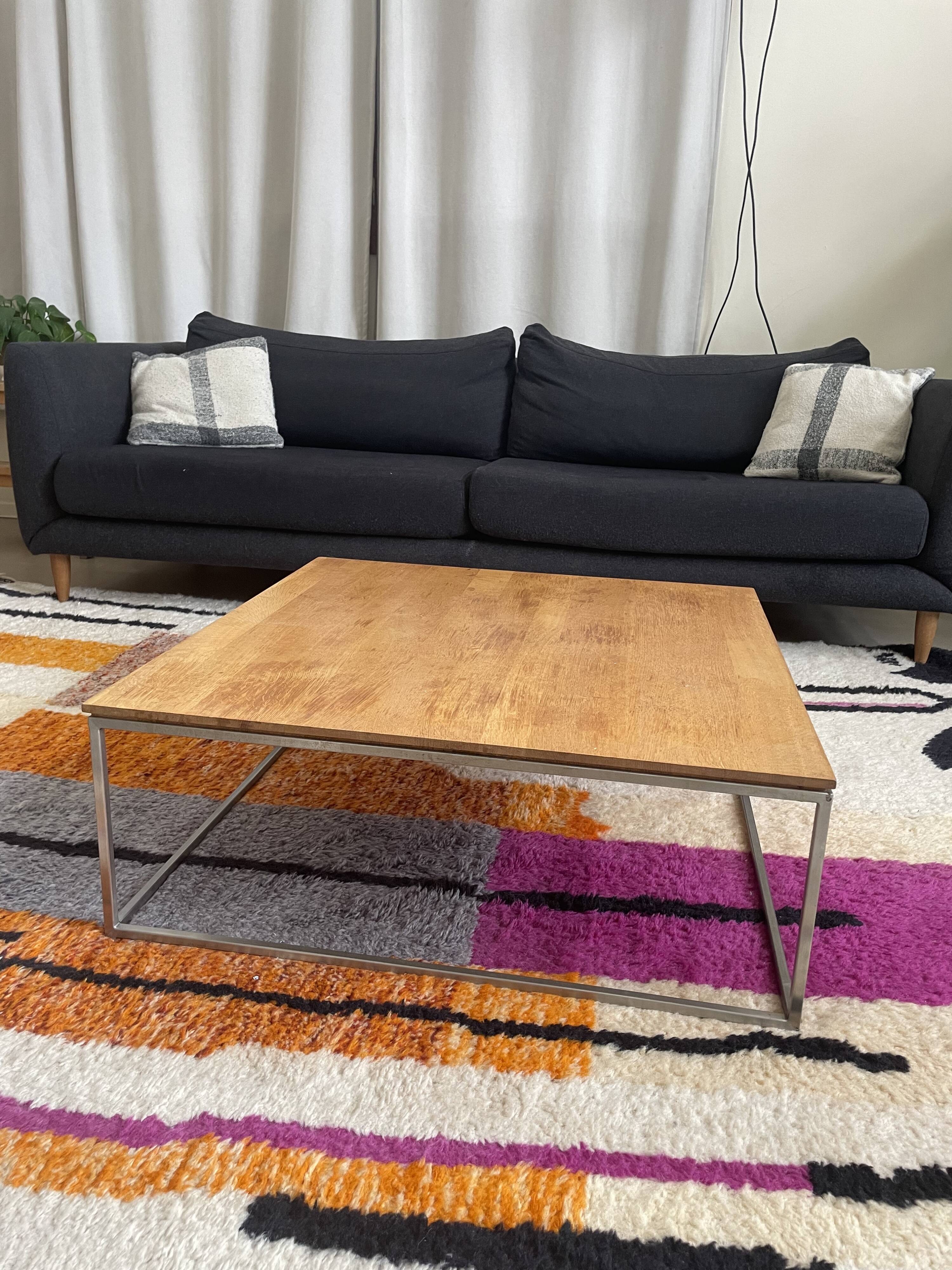 Solid wood and brushed metal coffee table - 80x80x30 cm
