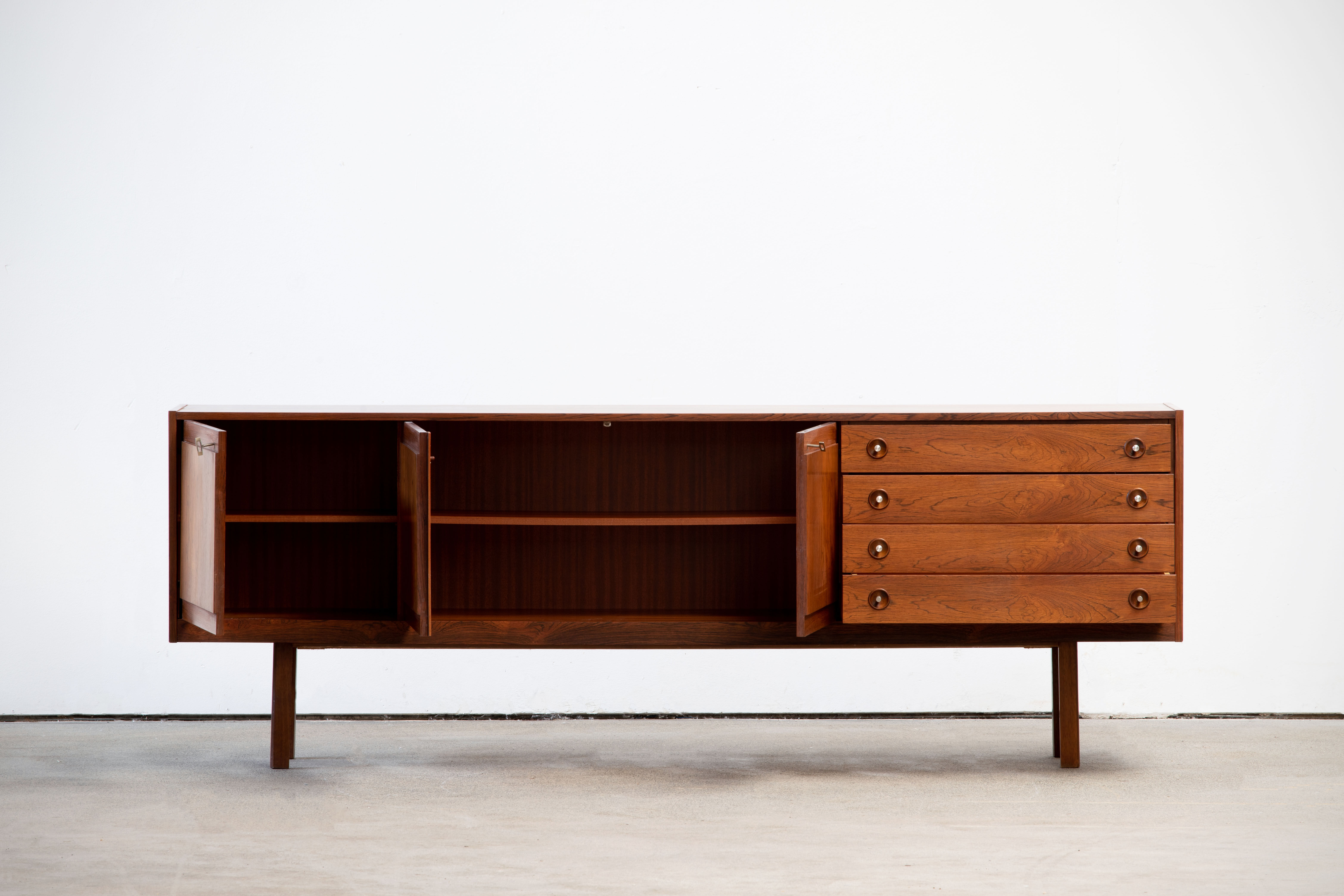 Enfilade scandinave vintage en palissandre 1960