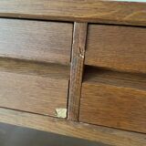 Wall shelf with box