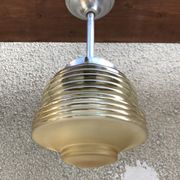 Suspension art deco verre moulé jaune  vintage
