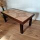 Table basse vintage en céramique et bois