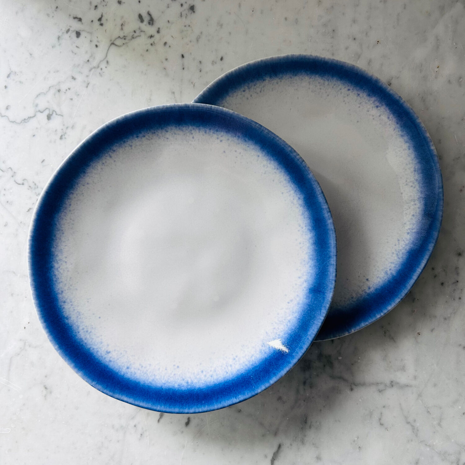 Pair of gradient blue plates