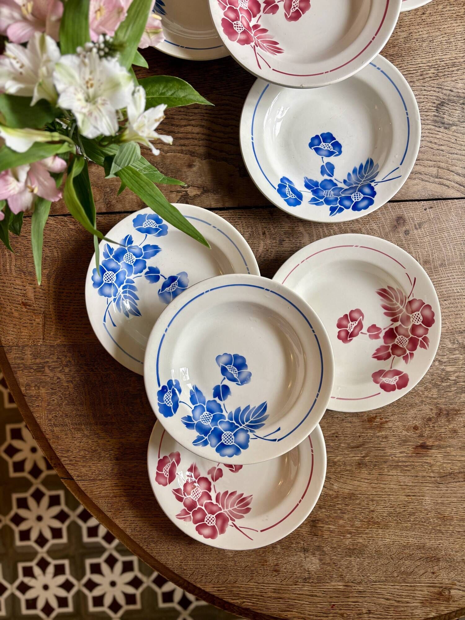 Set of 8 vintage deep plates, Edmond de Saint Amand -